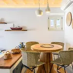 Mykonos Perla Town House *